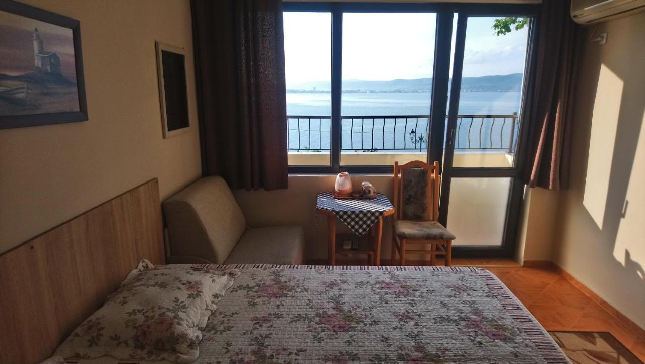 Guest House Tony Nesebar Bagian luar foto