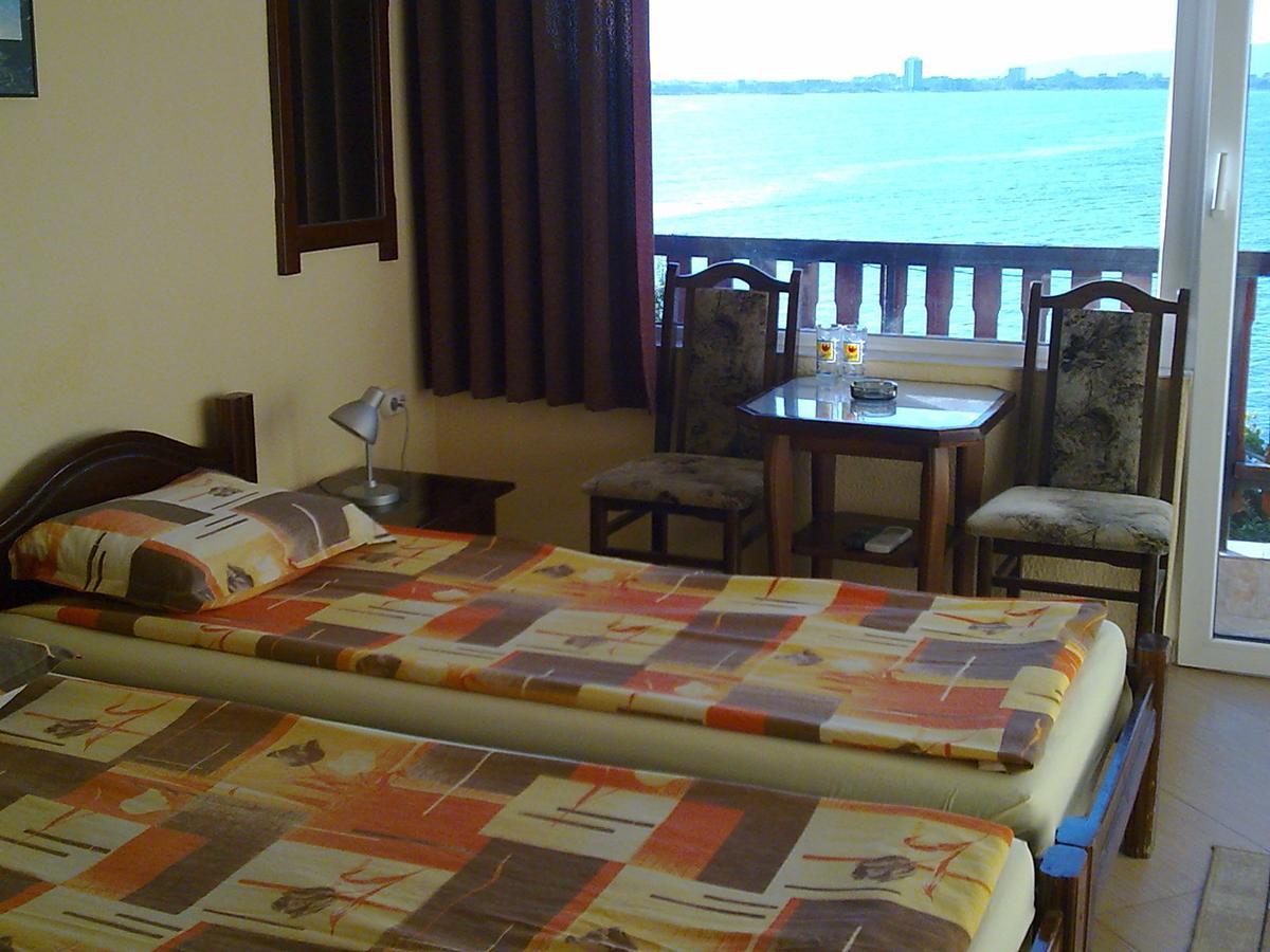 Guest House Tony Nesebar Bagian luar foto