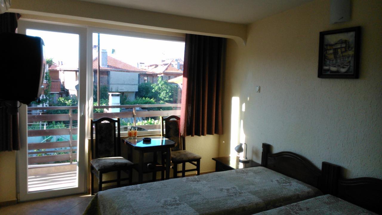 Guest House Tony Nesebar Bagian luar foto